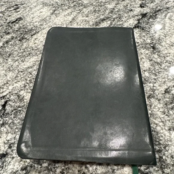CATHOLIC YOUTH BIBLE--NSRV‎ Catholic Edition-2010 Flexible Leatherette-SUPERB!